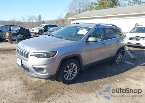 2019 Jeep Cherokee Latitude Plus 4X4 from USA, damaged, VIN 1C4PJMLX1KD126391